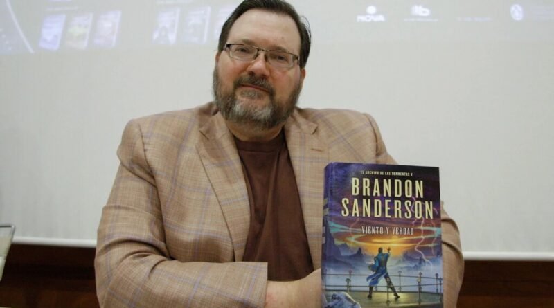 Apple conquista direitos de adaptação do Cosmere de Brandon Sanderson para o cinema, superando desafios enfrentados por Hollywood