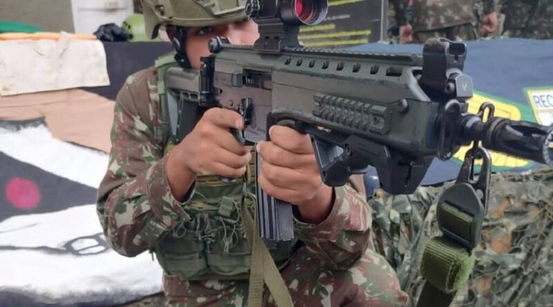 Brasileiro de 23 anos some após se alistar na guerra da Ucrânia após anúncio no Instagram