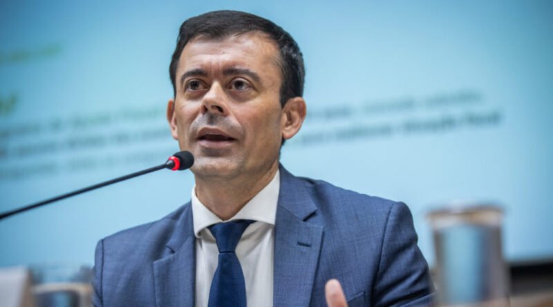 Dívida federal registra maior aumento anual desde 2015, aponta Tesouro