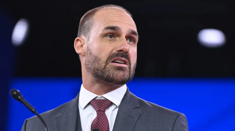 Eduardo destaca que visita de Tarcísio a Bolsonaro fortalece laços e constrói pontes