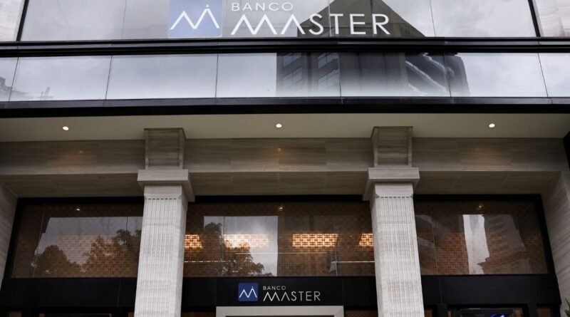 Lula se encontra com proprietário do Banco Master antes de liquidação bilionária, segundo jornais