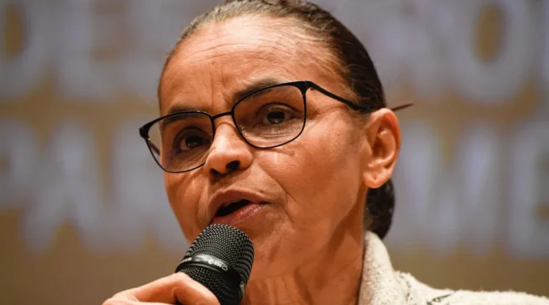 Marina Silva discute com o PT candidatura ao Senado por São Paulo