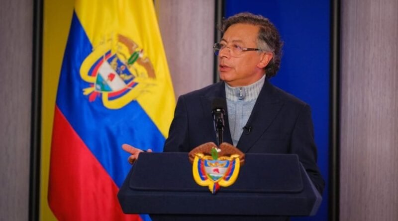 Petro solicita aos EUA a devolução de Maduro à Venezuela