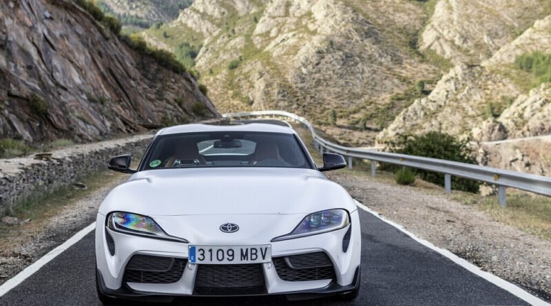 Toyota e Subaru apostam em transmissões manuais para tornar carros elétricos mais divertidos