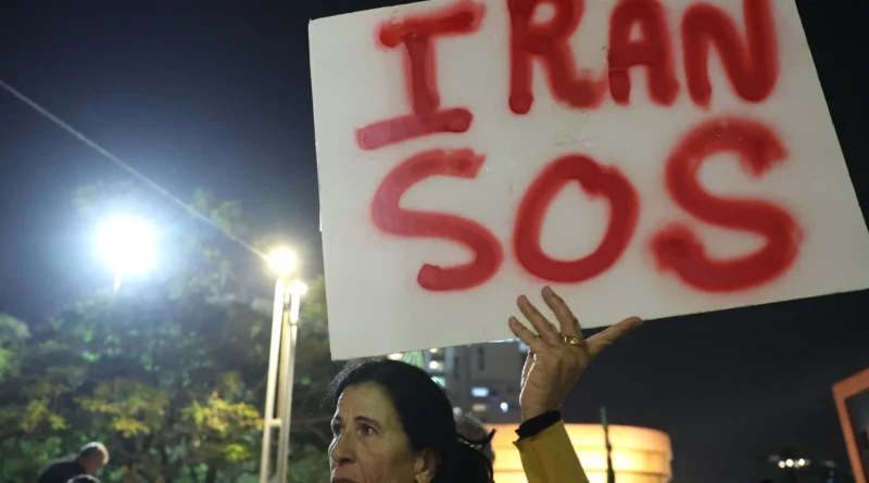 União Europeia planeja classificar Guarda Revolucionária do Irã como organização terrorista