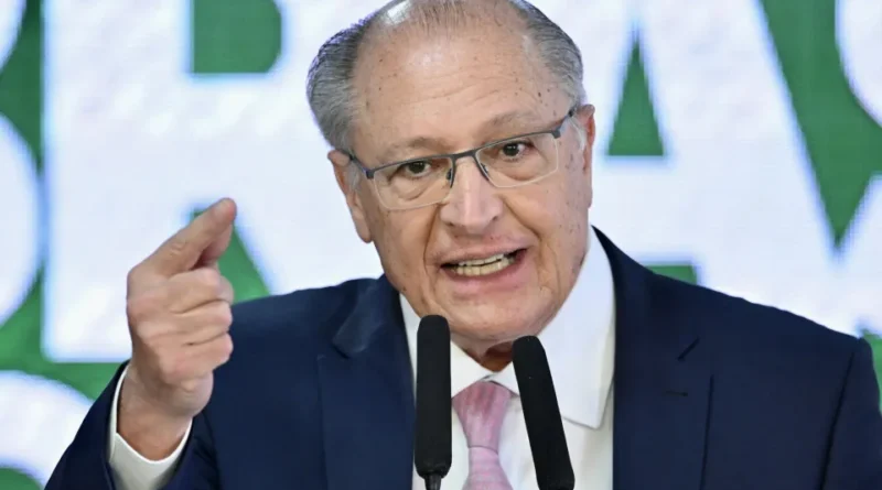 Alckmin apoia decisão de Flávio Dino sobre suspensão de pagamento de penduricalhos