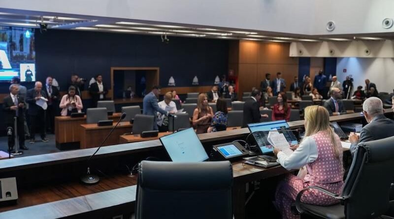 Alerj aprova multa de até R$ 500 mil para agressores de mulheres