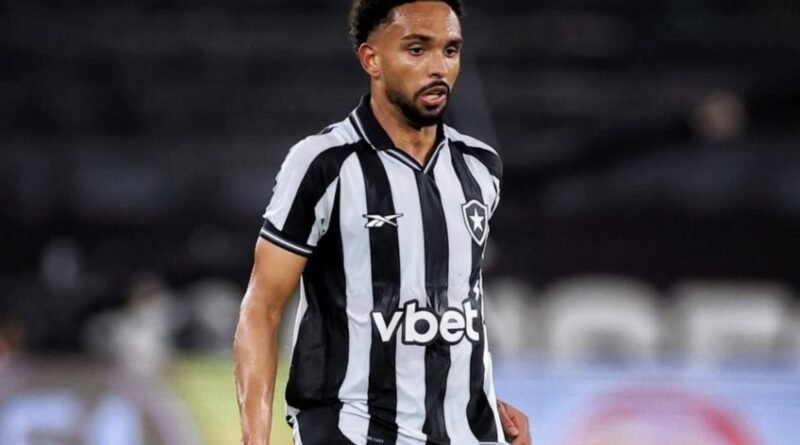 Botafogo avança nas negociações para firmar contrato com a Mizuno como nova fornecedora