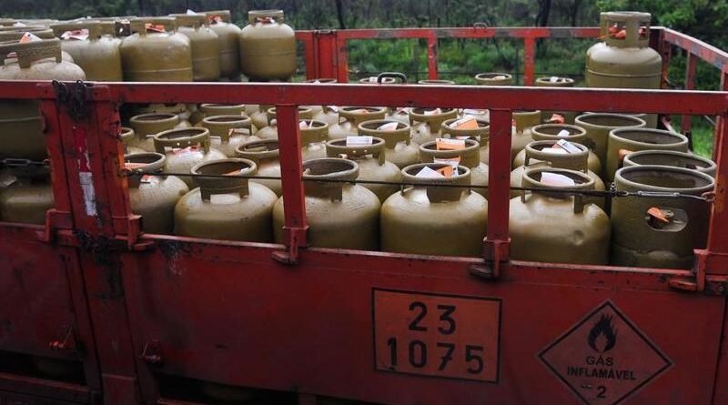 Câmara aprova Medida Provisória do Programa Gás do Povo e encaminha texto ao Senado