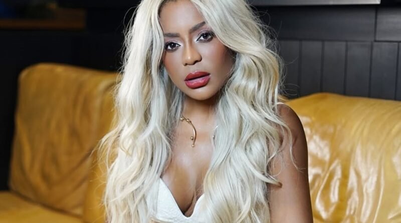 Cariúcha se diz pronta para estreia na RedeTV