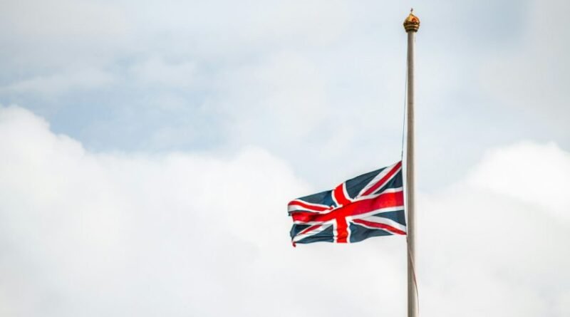 Chefe de gabinete de Starmer pede demissão em meio a escândalo Epstein