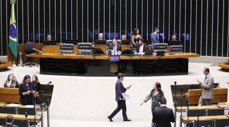Congresso aprova projetos que implicam custo adicional de R$ 6 bilhões em 2026