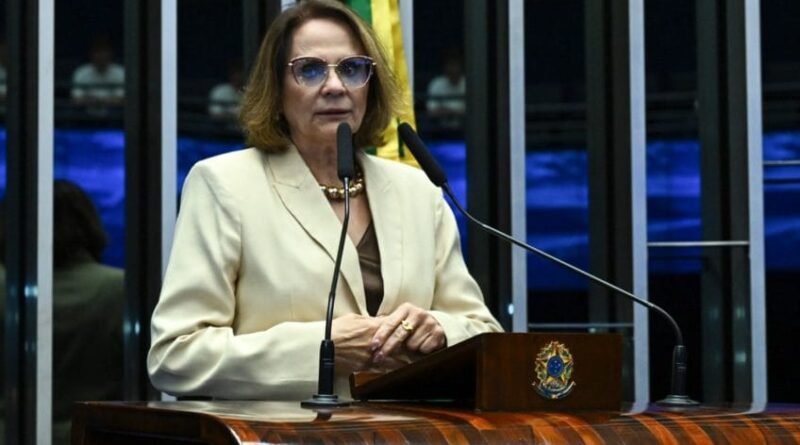 Damares aciona Justiça contra samba-enredo em homenagem a Lula