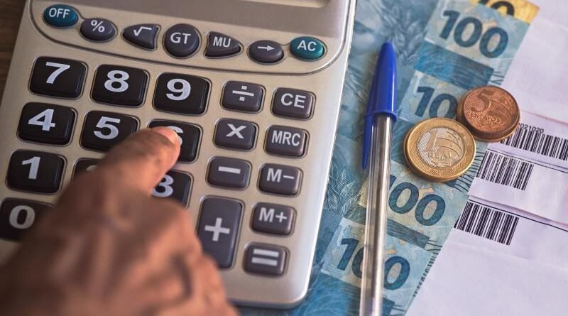 Deputado sugere criação de programa de transição entre Bolsa Família e emprego formal