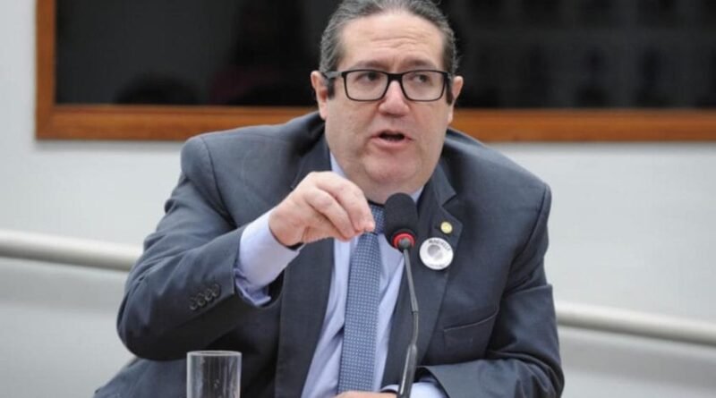 Esquerda ameaça obstruir PEC da Segurança e pode dividir base aliada