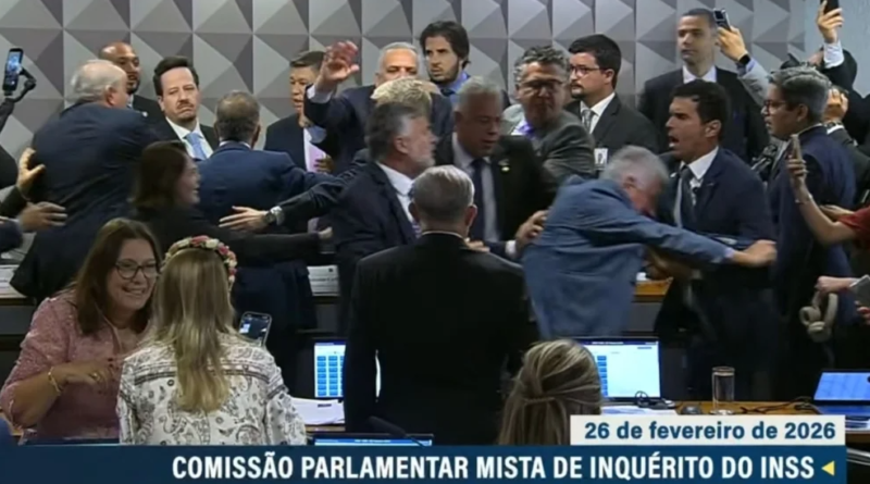 Governistas solicitam anulação da votação após CPI do INSS quebrar sigilo de Lulinha