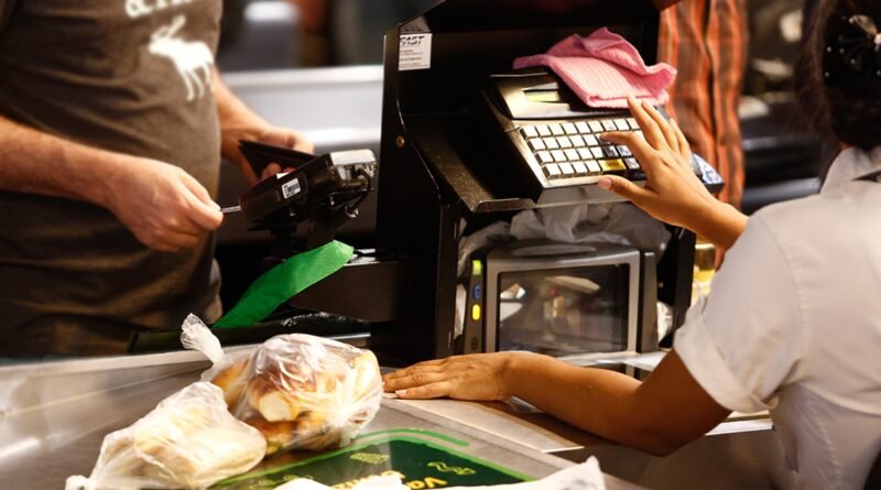 Governo postergou restrição de trabalho em feriados durante discussão da pauta 6x1