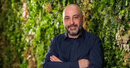 Indra estabelece centro de excelência em inteligência artificial para América Latina e Caribe