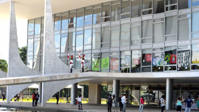 Lula intervém para mediar crise entre Banco Central e TCU no caso Master