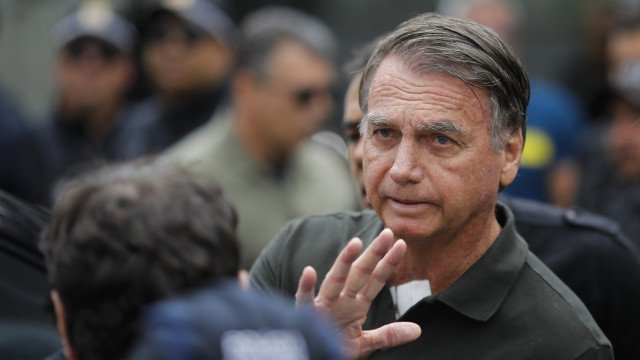 Médico confirma que Bolsonaro sofreu apenas traumatismo craniano leve