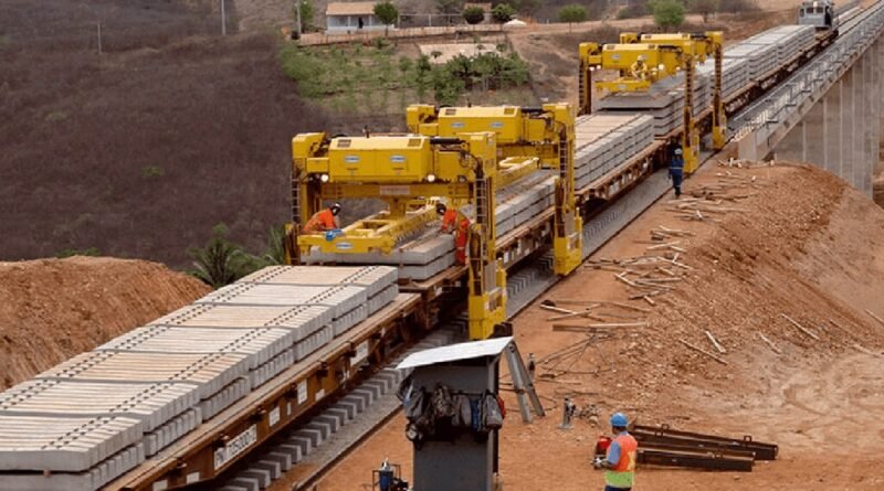 Megaferrovia de 1200 km promete solucionar problemas logísticos e transformar 53 cidades brasileiras após 67 anos de espera