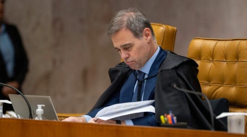 Mendonça libera PF para realizar perícias ilimitadas no Master