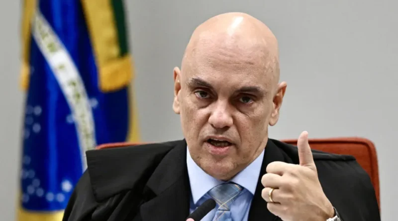 Moraes denuncia acessos ilícitos e vazamento de dados de ministros do STF