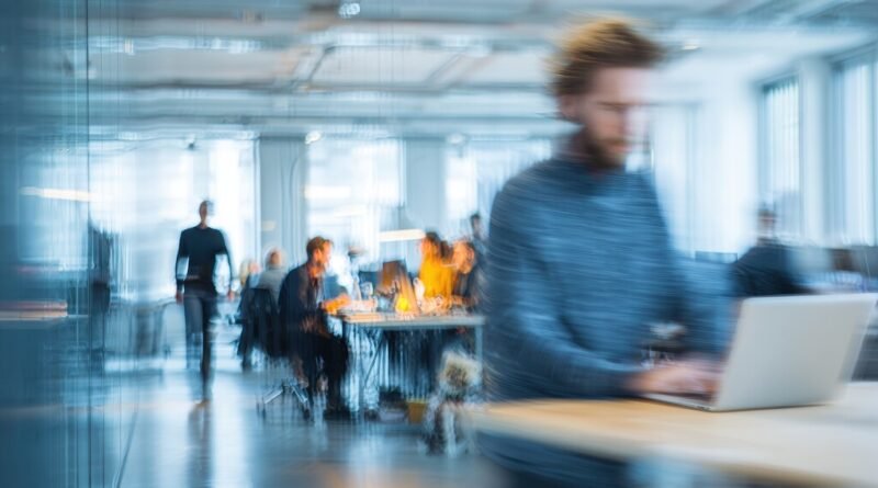 Noruega adota semana de quatro dias em busca de maior equilíbrio entre trabalho e vida pessoal