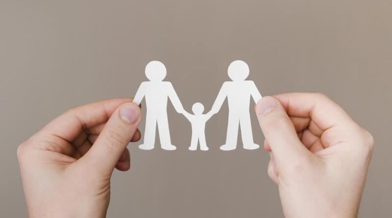 Projeto de dupla maternidade e paternidade está pendente de votação na CCJ