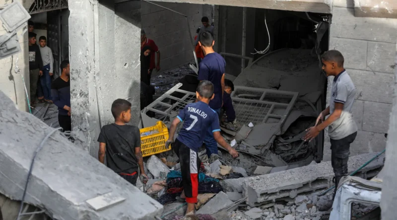 Reabertura de Rafah gera sentimentos mistos entre palestinos após mais de dois anos de conflito