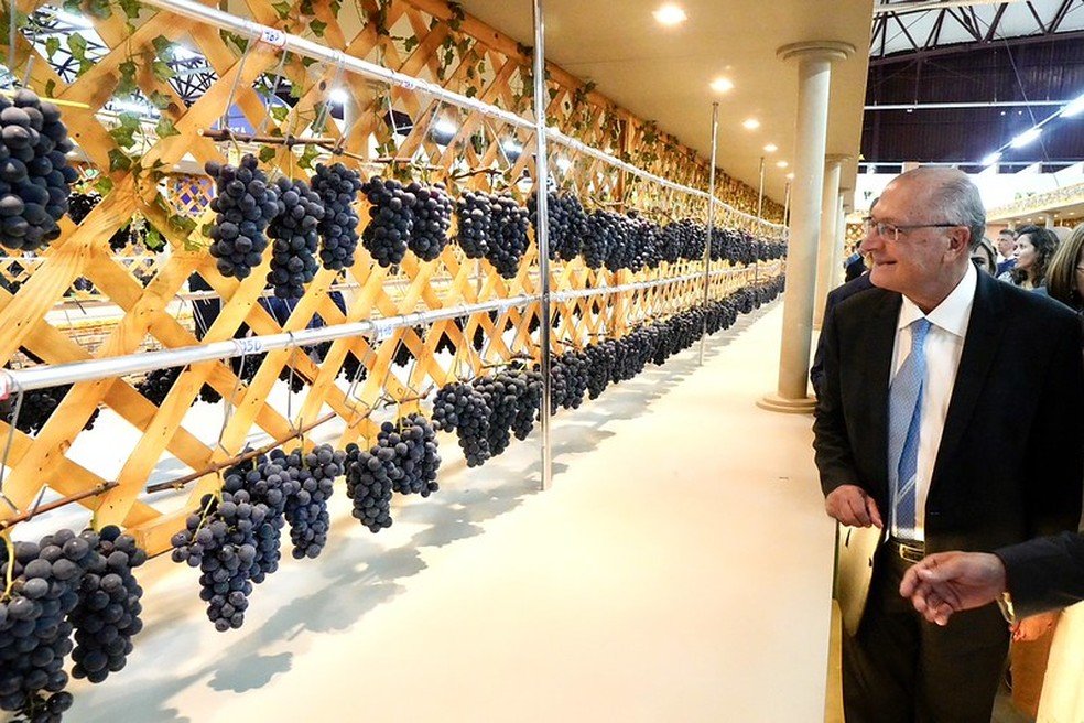 Presidente em exercício Geraldo Alckmin participa de Feira da Uva em Caxias do Sul (RS)