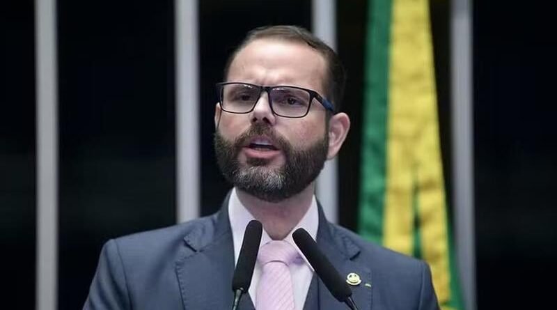 Seif sugere reintegração de policiais e bombeiros aposentados ao serviço ativo