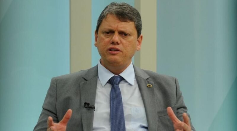 Tarcísio alcança 62% de aprovação e se destaca como líder em todos os cenários para 2026 em SP, aponta pesquisa