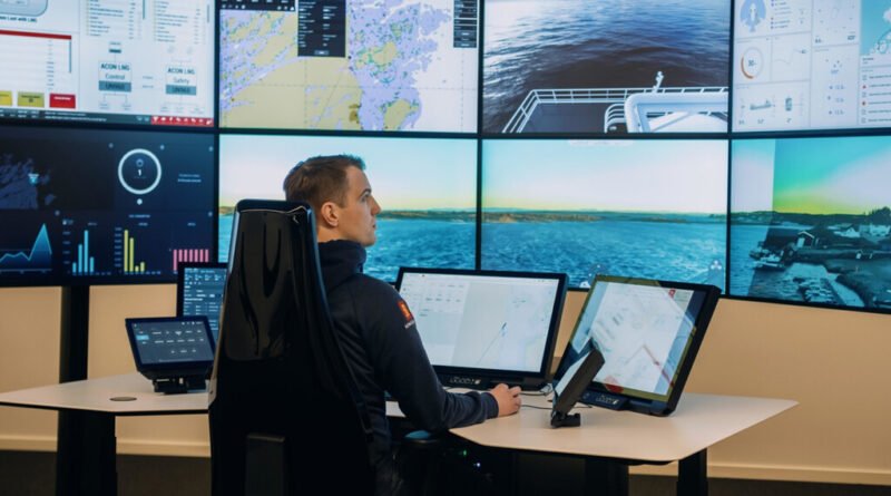 Um terço da frota mundial de navios se torna dependente de empresa norueguesa que escolhe Alicante para expansão global