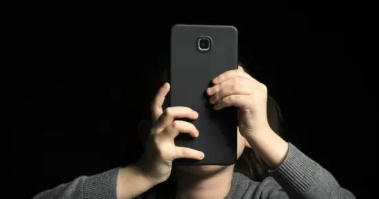 UNICEF alerta para nova onda de abuso digital com deepfakes sexualizados envolvendo crianças