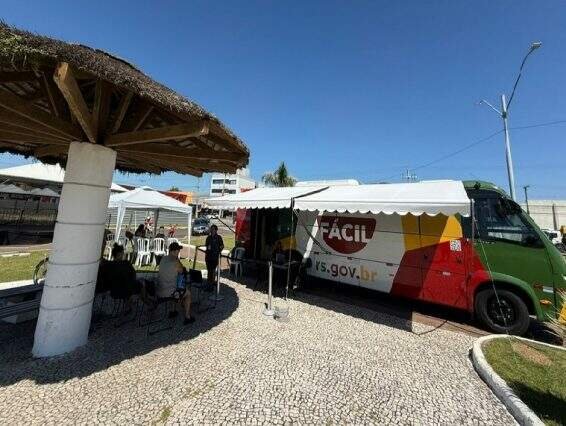 Unidade móvel da central de serviços Tudo Fácil inicia atendimentos em Torres a partir de terça-feira