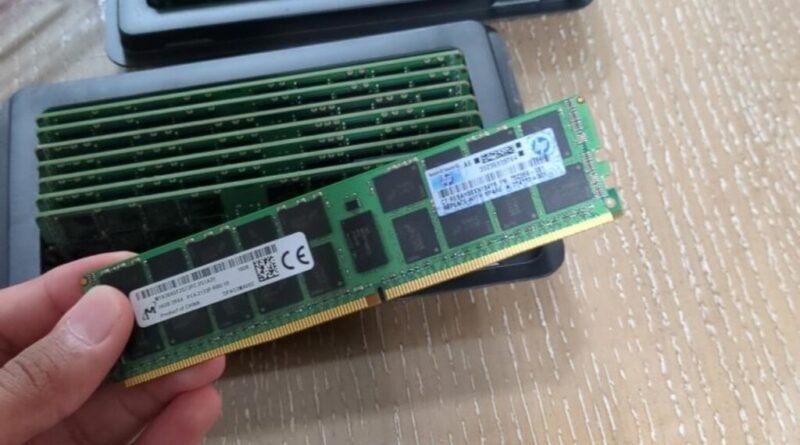 Usuário adquire 1 TB de RAM e 20 TB de armazenamento por R$ 7 mil; valor do hardware salta para mais de R$ 50 mil em poucos meses