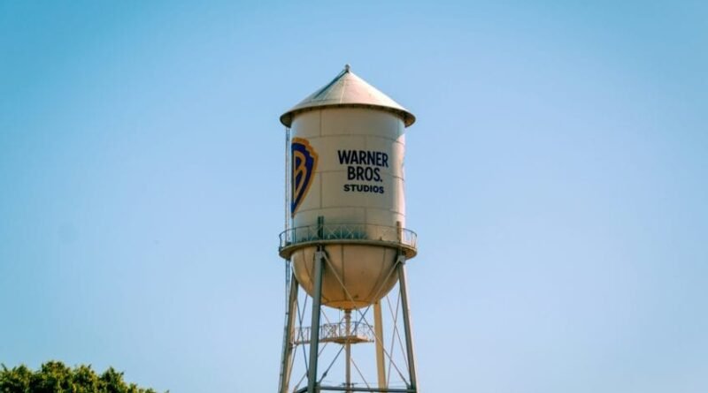 Warner considera reabrir negociações de venda com a Paramount