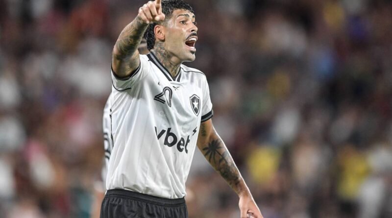 Botafogo se prepara para enfrentar o Barcelona-EQU; confira e aposte