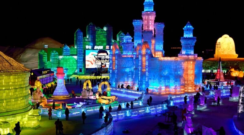 China inova ao construir anualmente a maior megaestrutura de gelo do mundo