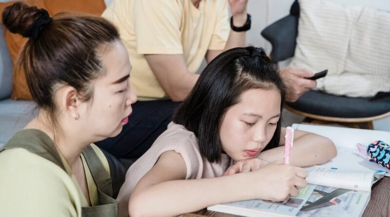 China já implementa inteligência artificial como tutora em escolas enquanto Ocidente discute seu uso na educação