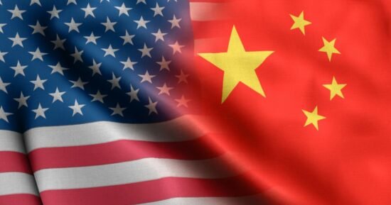 China responde a restrições dos EUA e se retira da principal conferência global de IA