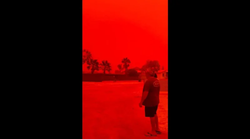 Ciclone provoca céu avermelhado na Austrália; confira imagens