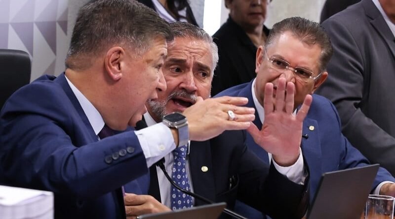 CPMI do INSS apresenta relatórios divergentes ao STF entre oposição e governistas