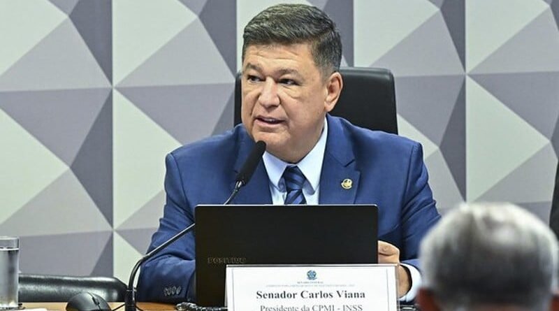 CPMI do INSS posterga depoimentos de advogado e presidente da Dataprev