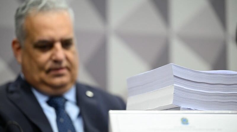 CPMI do INSS rejeita relatório de Alfredo Gaspar por 19 votos a 12