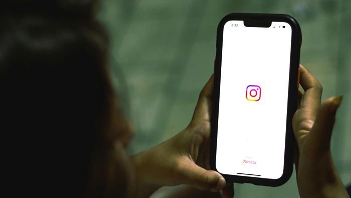 Criptografia das DMs do Instagram é suspensa e motivo revela enredo digno de novela