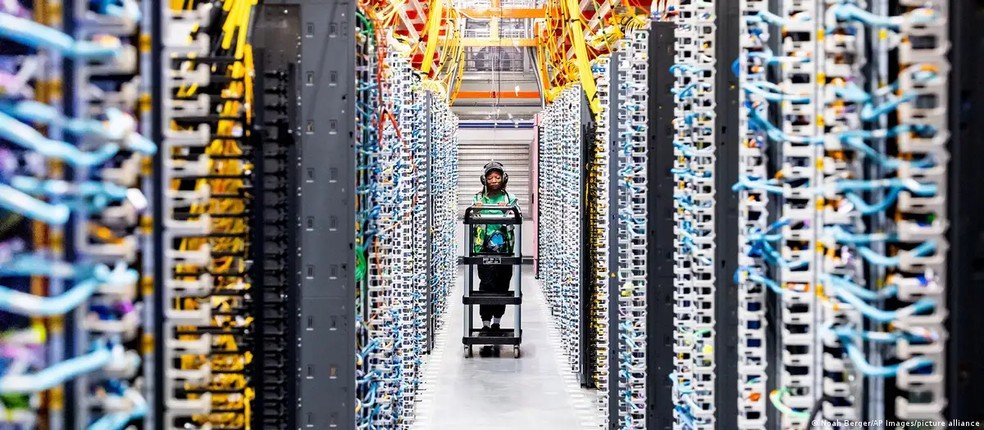 Ameaça da inteligência artificial de substituir o trabalho humano gera insegurança