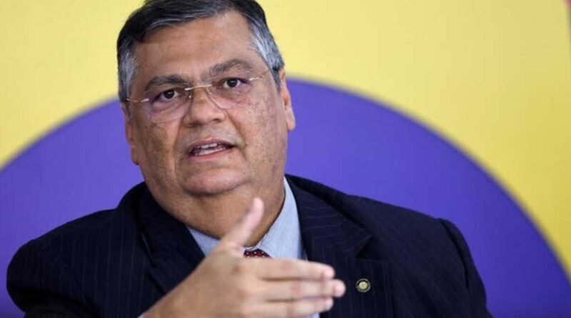 Dino encerra aposentadoria compulsória como punição disciplinar severa para juízes