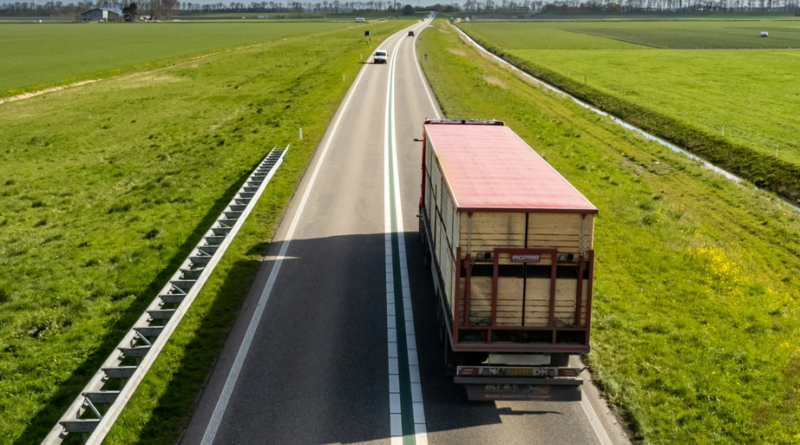 Engenheiro da NASA transforma caminhões após quase acidente de bicicleta